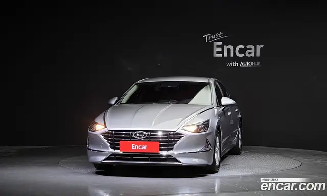 Hyundai Sonata 2019 2.0 автомат (гидро), миниатюра 3 Hyundai Sonata 2019 2.0 автомат (гидро), миниатюра 3