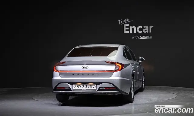 Hyundai Sonata 2019 2.0 автомат (гидро), миниатюра 4 Hyundai Sonata 2019 2.0 автомат (гидро), миниатюра 4