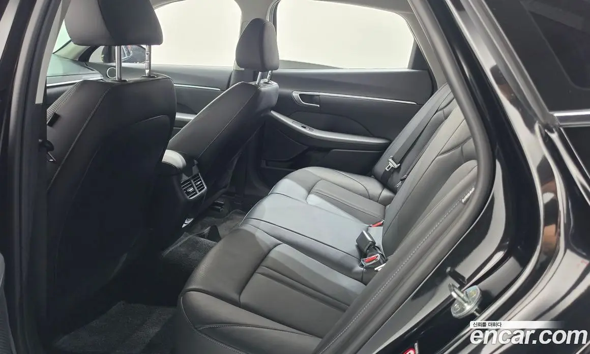 Hyundai Sonata 2021 2.0 автомат (гидро), фото 18 Hyundai Sonata 2021 2.0 автомат (гидро), фото 18