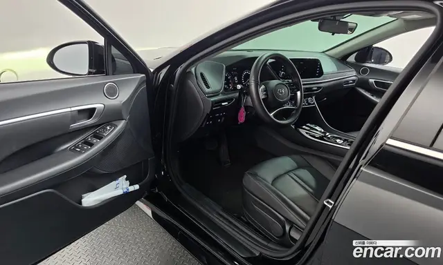 Hyundai Sonata 2021 2.0 автомат (гидро), миниатюра 10 Hyundai Sonata 2021 2.0 автомат (гидро), миниатюра 10