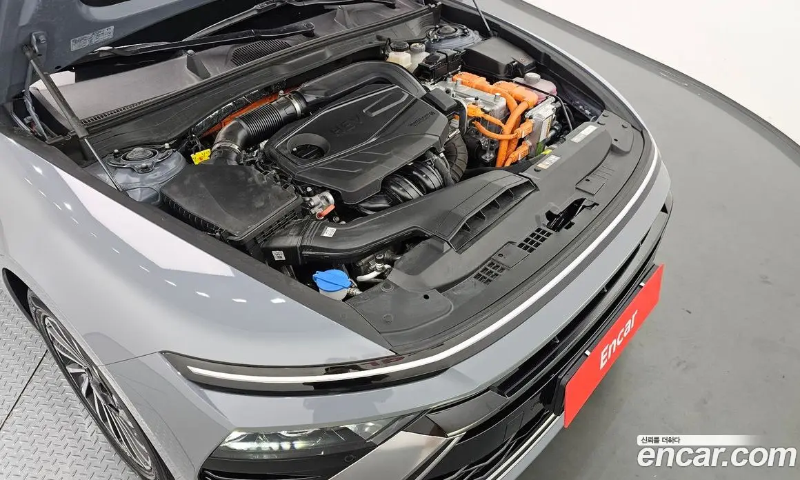 Hyundai Sonata 2023 2.0 автомат (гидро), фото 6