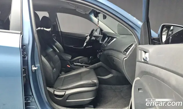Hyundai Tucson 2016 1.7 автомат (гидро), миниатюра 11 Hyundai Tucson 2016 1.7 автомат (гидро), миниатюра 11