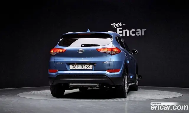 Hyundai Tucson 2016 1.7 автомат (гидро), миниатюра 4 Hyundai Tucson 2016 1.7 автомат (гидро), миниатюра 4