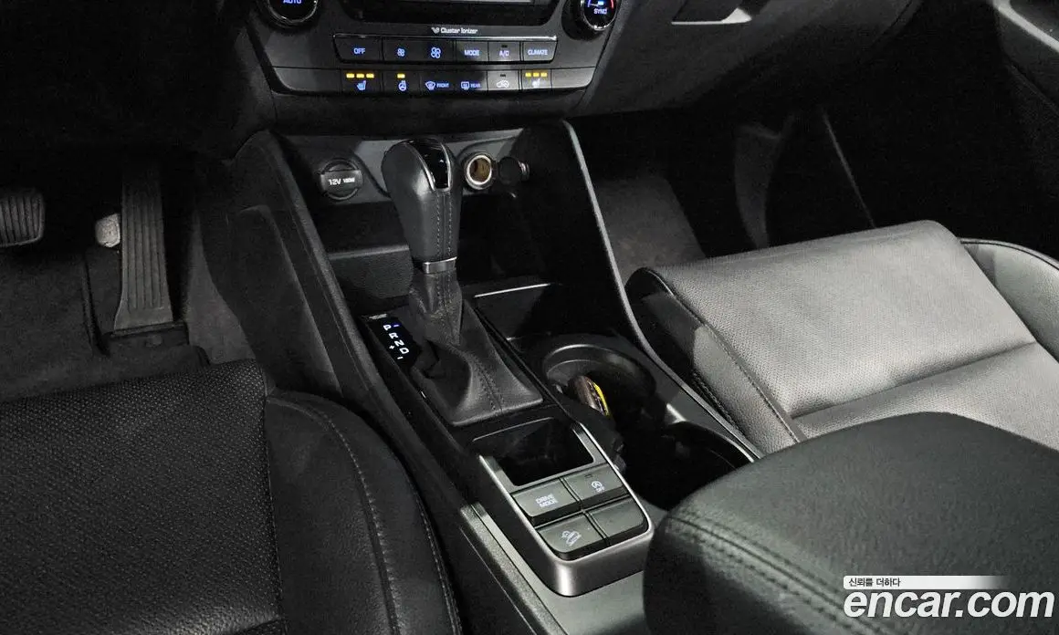 Hyundai Tucson 2016 1.7 автомат (гидро), фото 9 Hyundai Tucson 2016 1.7 автомат (гидро), фото 9