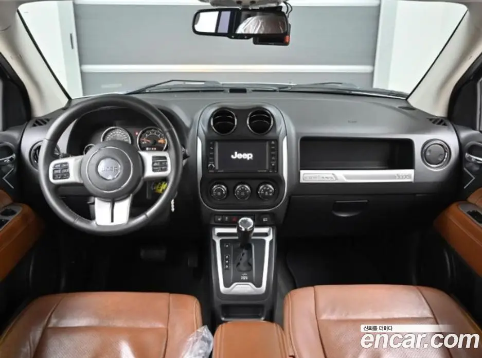 Jeep Compass 2014 2.4 автомат (гидро), фото 7 Jeep Compass 2014 2.4 автомат (гидро), фото 7
