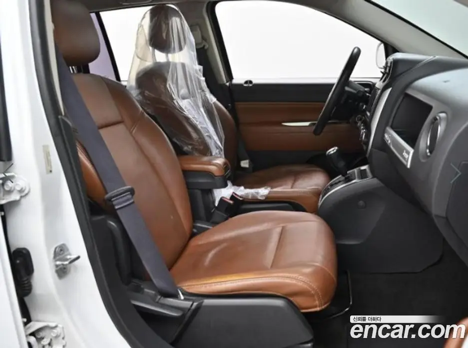 Jeep Compass 2014 2.4 автомат (гидро), фото 10 Jeep Compass 2014 2.4 автомат (гидро), фото 10