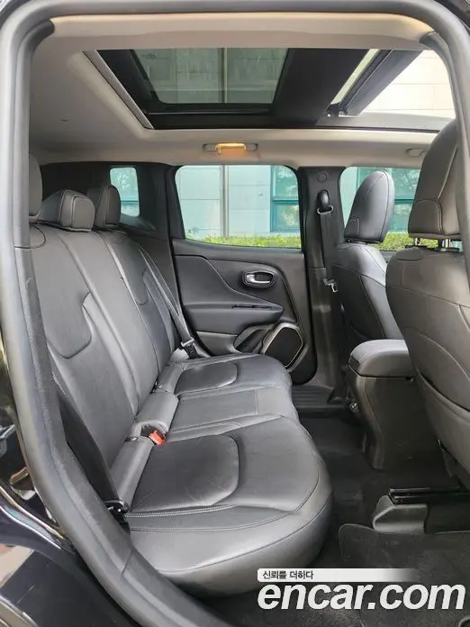 Jeep Renegade 2019 2.4 автомат (гидро), миниатюра 11 Jeep Renegade 2019 2.4 автомат (гидро), миниатюра 11