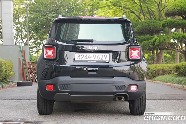 Jeep Renegade 2019 2.4 автомат (гидро), миниатюра 4 Jeep Renegade 2019 2.4 автомат (гидро), миниатюра 4