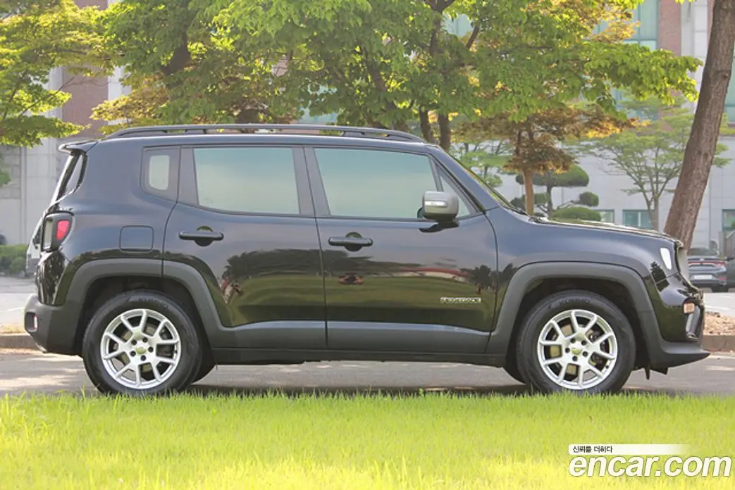 Jeep Renegade 2019 2.4 автомат (гидро), фото 5 Jeep Renegade 2019 2.4 автомат (гидро), фото 5