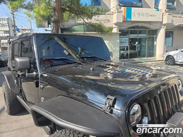 Jeep Wrangler, 2011, 193 000 км
