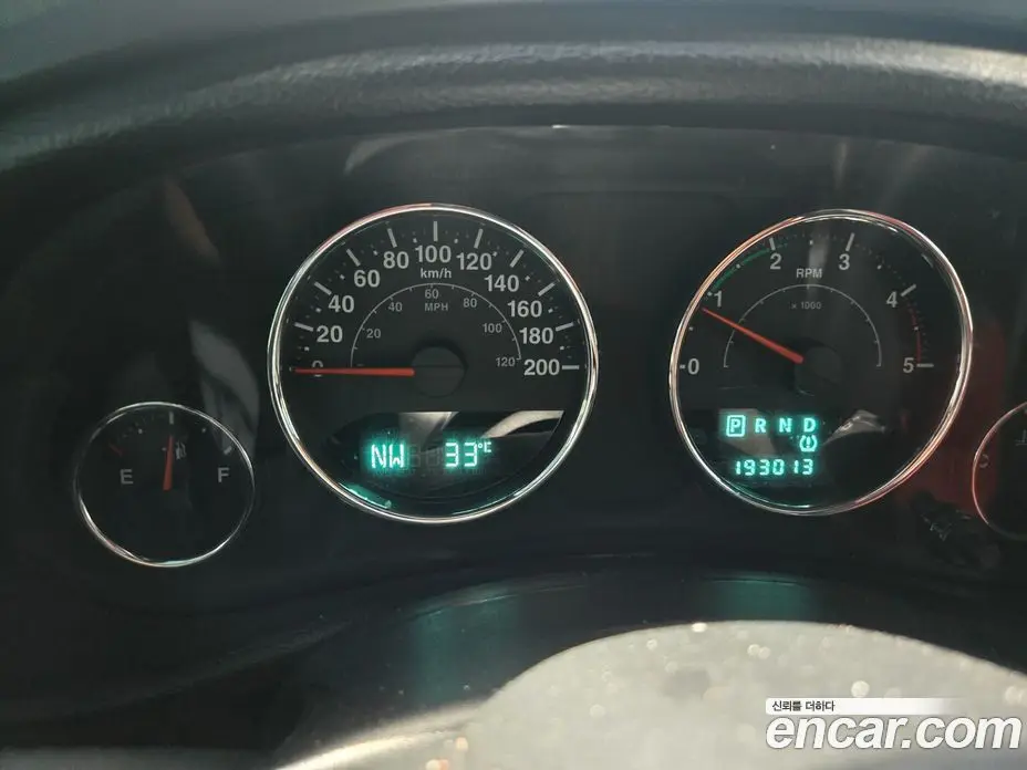 Jeep Wrangler 2011 2.8 автомат (гидро), фото 13 Jeep Wrangler 2011 2.8 автомат (гидро), фото 13