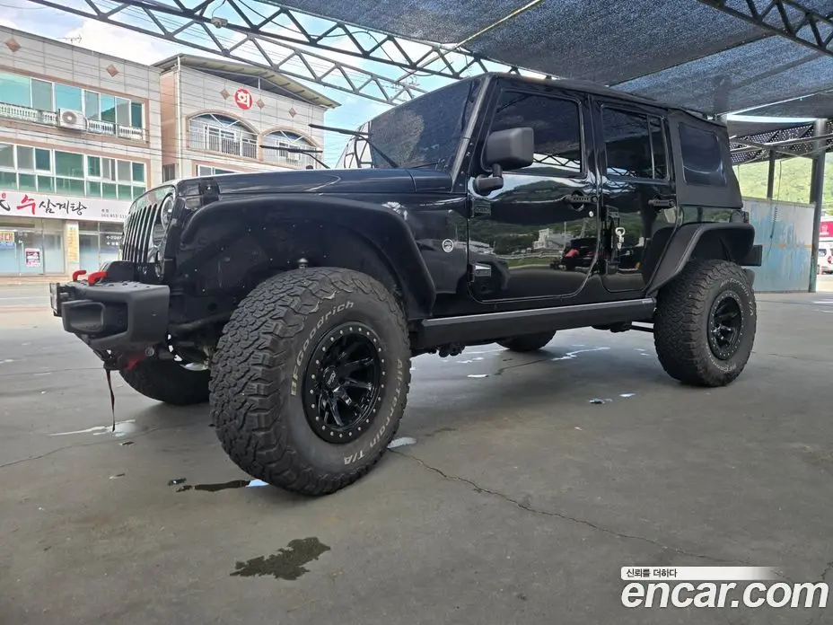 Jeep Wrangler 2011 2.8 автомат (гидро), фото 3 Jeep Wrangler 2011 2.8 автомат (гидро), фото 3