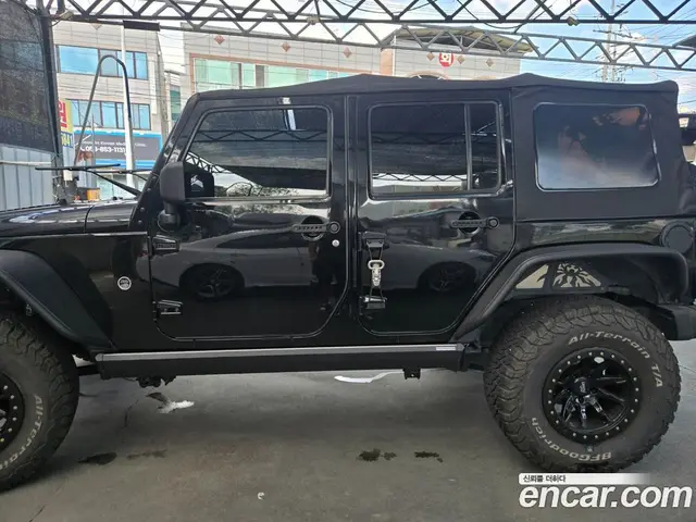 Jeep Wrangler 2011 2.8 автомат (гидро), миниатюра 5 Jeep Wrangler 2011 2.8 автомат (гидро), миниатюра 5
