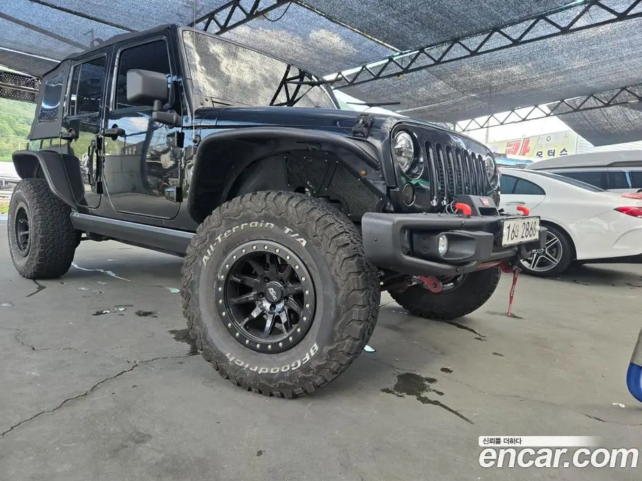 Jeep Wrangler 2011 2.8 автомат (гидро), фото 8 Jeep Wrangler 2011 2.8 автомат (гидро), фото 8