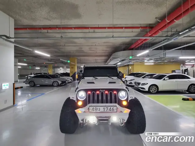 Jeep Wrangler 2017 3.6 автомат (гидро), миниатюра 2