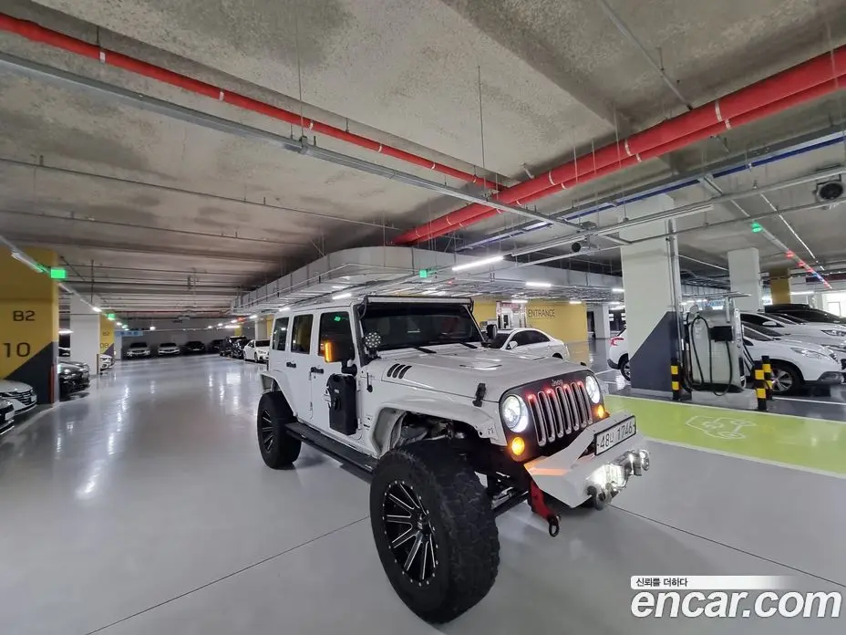 Jeep Wrangler 2017 3.6 автомат (гидро), фото 3