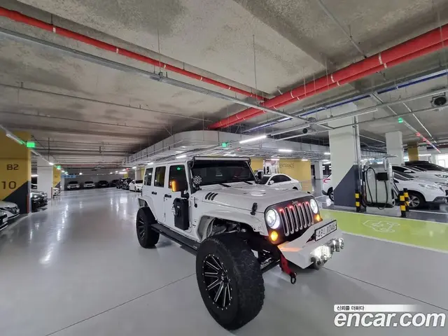 Jeep Wrangler 2017 3.6 автомат (гидро), миниатюра 3