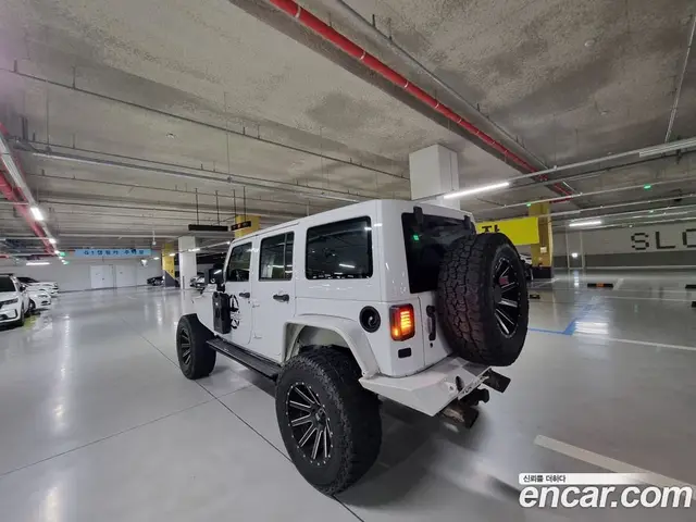 Jeep Wrangler 2017 3.6 автомат (гидро), миниатюра 7