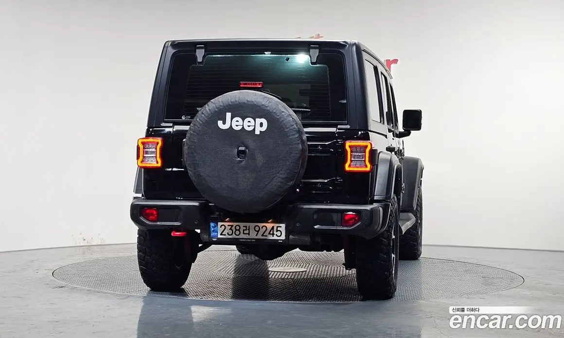 Jeep Wrangler 2022 2.0 автомат (гидро), фото 4 Jeep Wrangler 2022 2.0 автомат (гидро), фото 4