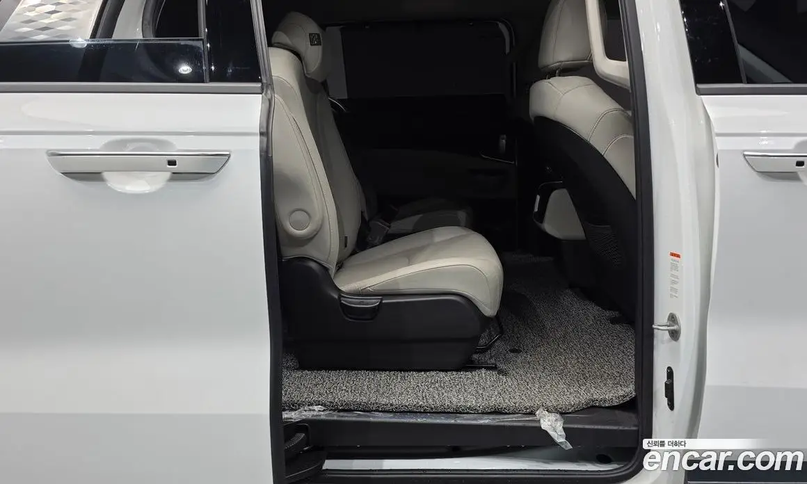 Kia Carnival 2022 3.5 автомат (гидро), фото 12