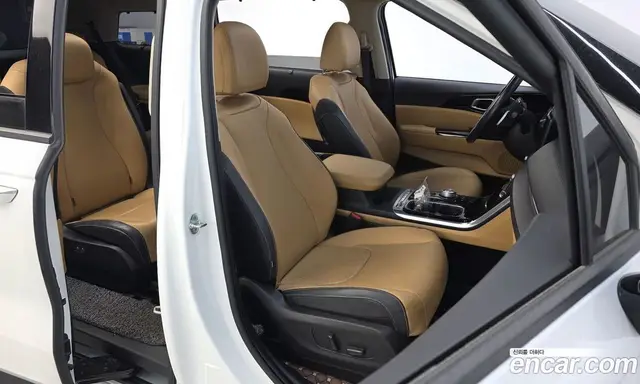 Kia Carnival 2023 2.2 автомат (гидро), миниатюра 10