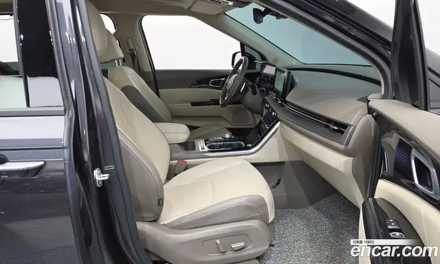 Kia Carnival 2023 2.2 автомат (гидро), миниатюра 11