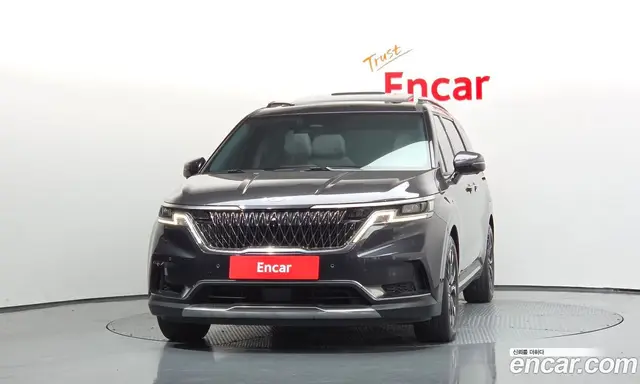 Kia Carnival 2023 2.2 автомат (гидро), миниатюра 3