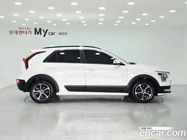 Kia Niro 2022 1.6 автомат (гидро), миниатюра 6 Kia Niro 2022 1.6 автомат (гидро), миниатюра 6