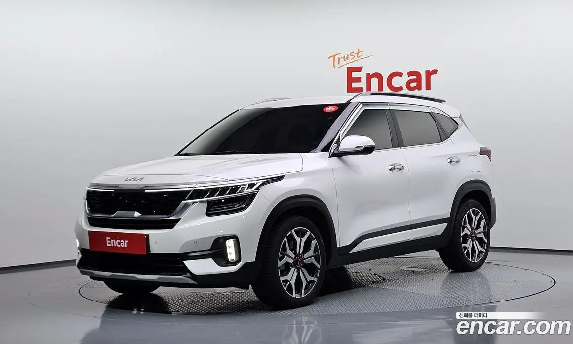Kia Seltos 2022 1.6 автомат (гидро), фото 1 Kia Seltos 2022 1.6 автомат (гидро), фото 1