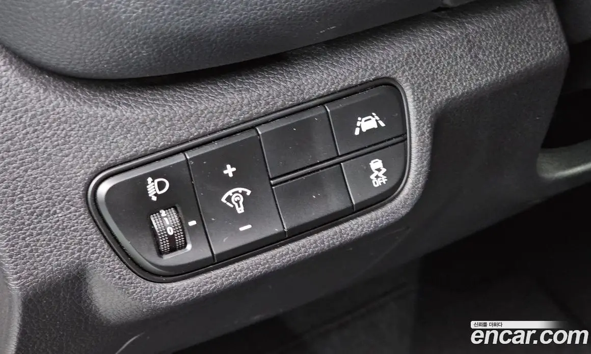 Kia Seltos 2022 1.6 автомат (гидро), фото 13 Kia Seltos 2022 1.6 автомат (гидро), фото 13