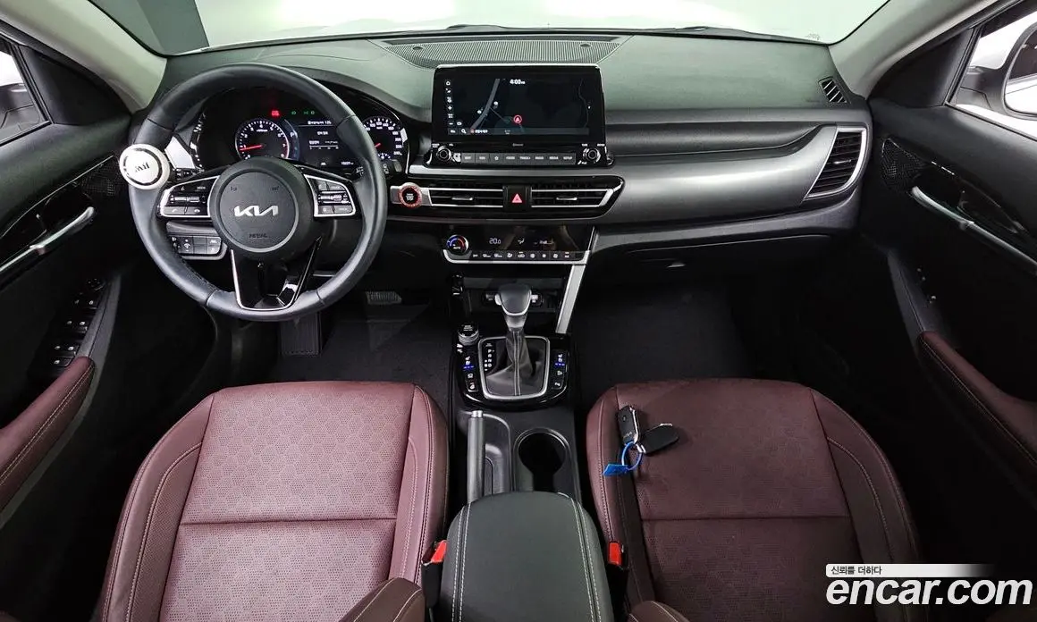 Kia Seltos 2022 1.6 автомат (гидро), фото 7 Kia Seltos 2022 1.6 автомат (гидро), фото 7