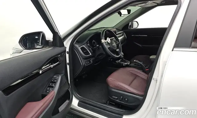 Kia Seltos 2022 1.6 автомат (гидро), миниатюра 10 Kia Seltos 2022 1.6 автомат (гидро), миниатюра 10