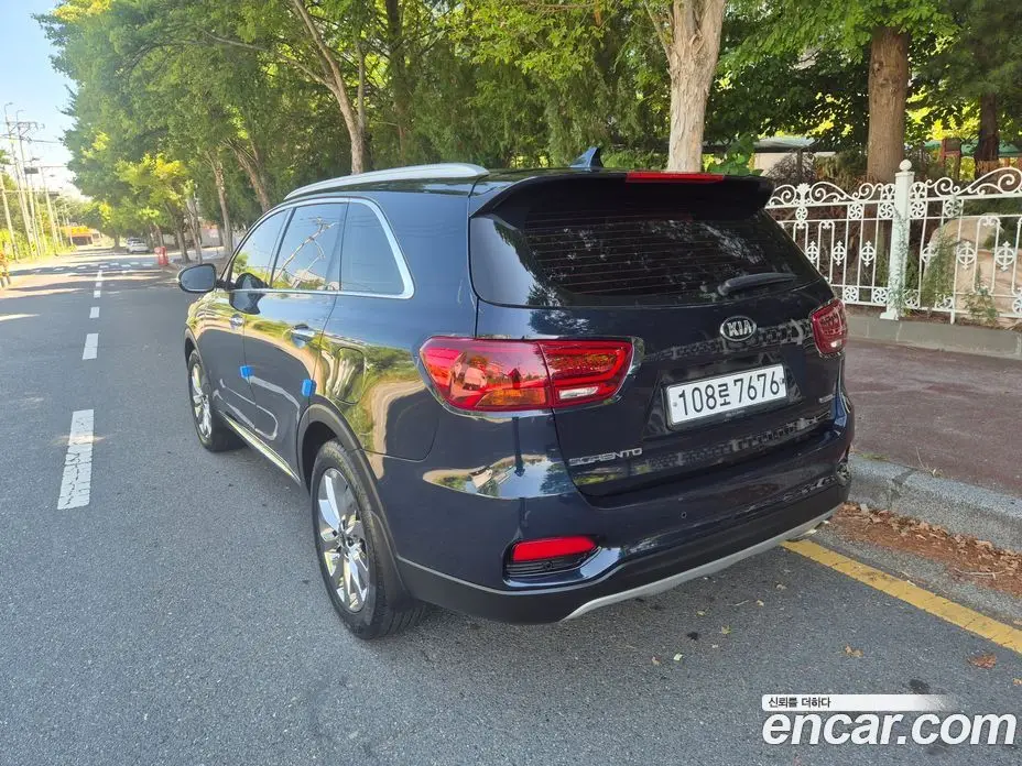 Kia Sorento 2019 2.0 автомат (гидро), фото 3 Kia Sorento 2019 2.0 автомат (гидро), фото 3