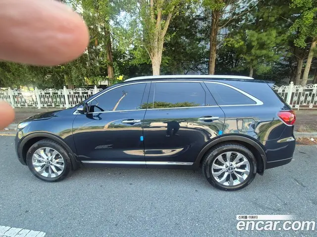 Kia Sorento 2019 2.0 автомат (гидро), миниатюра 5 Kia Sorento 2019 2.0 автомат (гидро), миниатюра 5