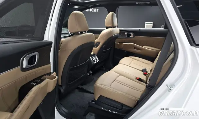 Kia Sorento 2024 1.6 автомат (гидро), миниатюра 11 Kia Sorento 2024 1.6 автомат (гидро), миниатюра 11
