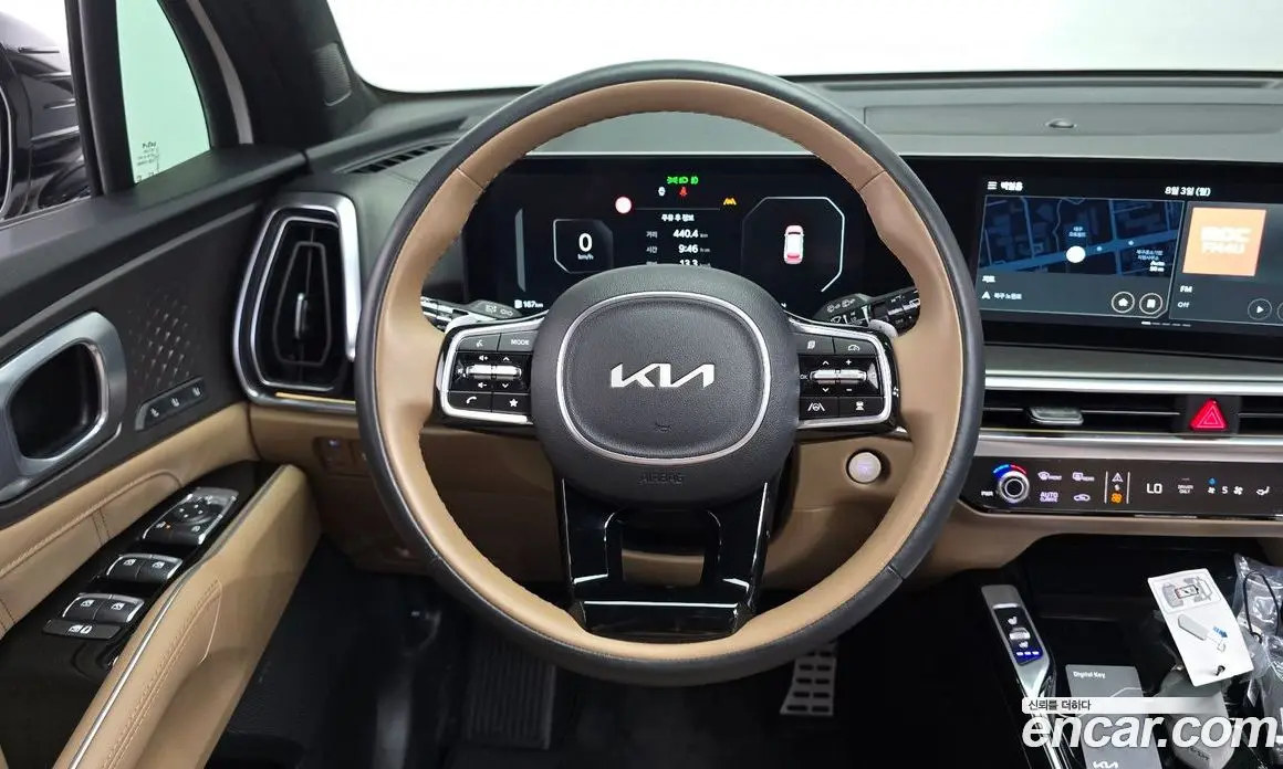 Kia Sorento 2024 1.6 автомат (гидро), фото 12 Kia Sorento 2024 1.6 автомат (гидро), фото 12