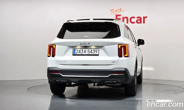 Kia Sorento 2024 1.6 автомат (гидро), миниатюра 4 Kia Sorento 2024 1.6 автомат (гидро), миниатюра 4