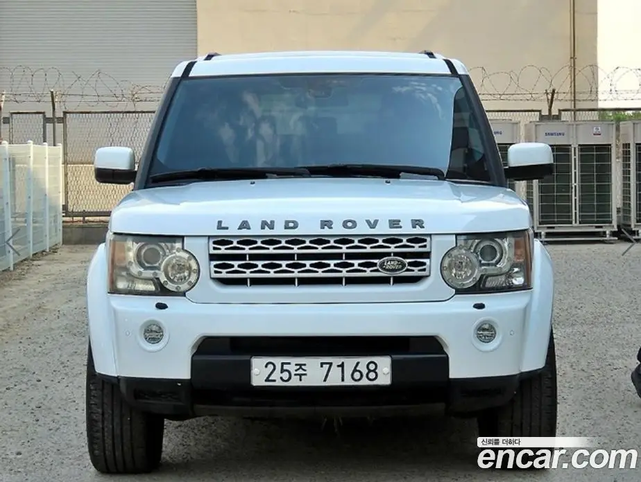 Land Rover Discovery 2013 3.0 автомат (гидро), фото 1 Land Rover Discovery 2013 3.0 автомат (гидро), фото 1