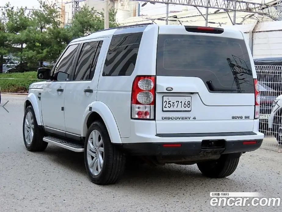 Land Rover Discovery 2013 3.0 автомат (гидро), фото 3 Land Rover Discovery 2013 3.0 автомат (гидро), фото 3