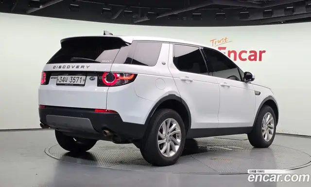 Land Rover Discovery Sport 2018 2.0 автомат (гидро), миниатюра 2