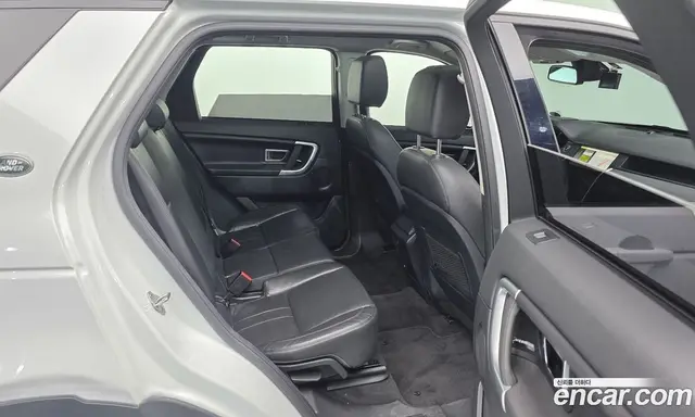 Land Rover Discovery Sport 2018 2.0 автомат (гидро), миниатюра 12