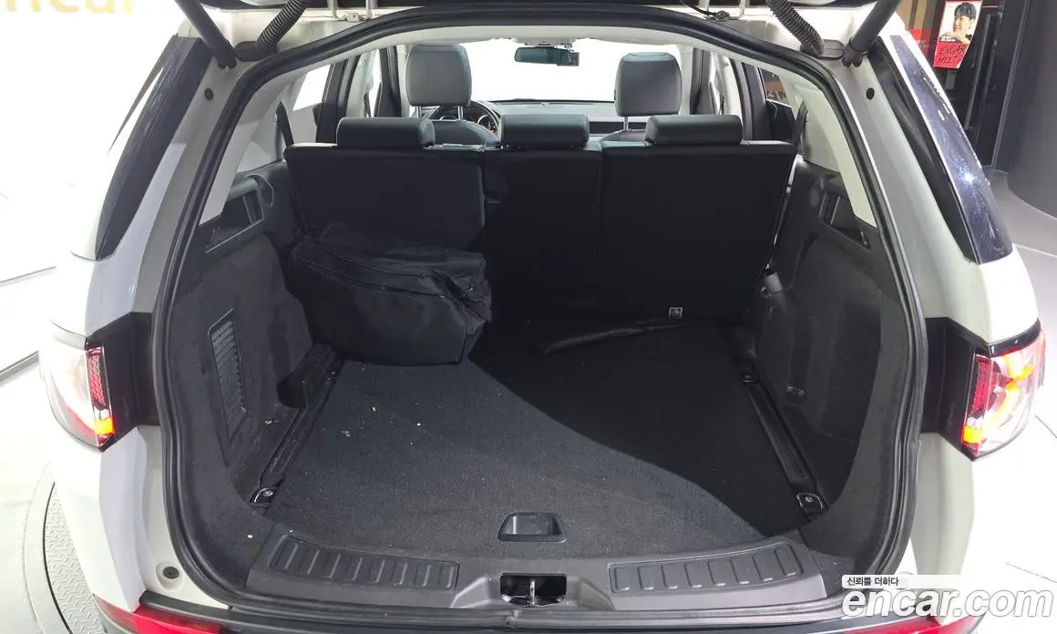 Land Rover Discovery Sport 2018 2.0 автомат (гидро), фото 20