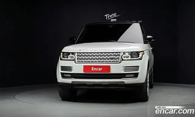 Land Rover Range Rover 2016 4.4 автомат (гидро), миниатюра 3 Land Rover Range Rover 2016 4.4 автомат (гидро), миниатюра 3