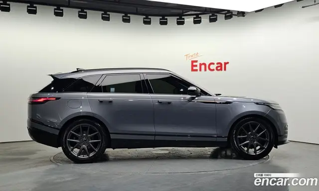 Land Rover Range Rover Velar 2024 3.0 автомат (гидро), миниатюра 6 Land Rover Range Rover Velar 2024 3.0 автомат (гидро), миниатюра 6