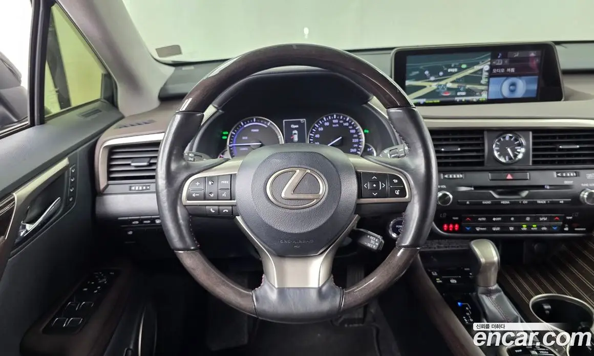 Lexus RX 2017 3.5 автомат (гидро), фото 13