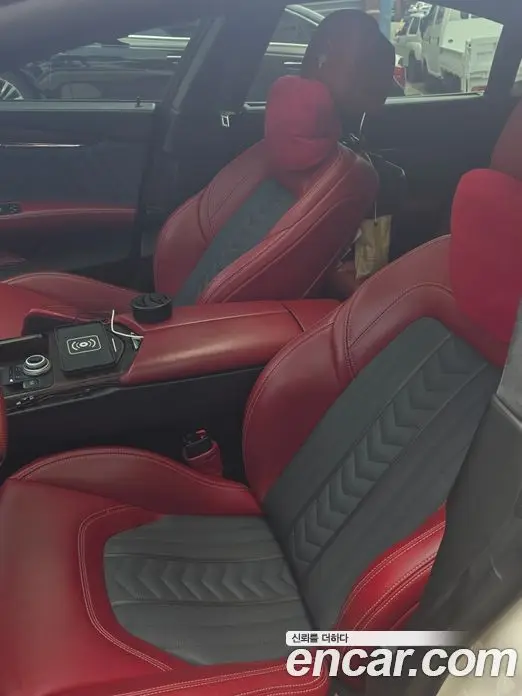 Maserati Quattroporte 2019 3.0 автомат (гидро), фото 8