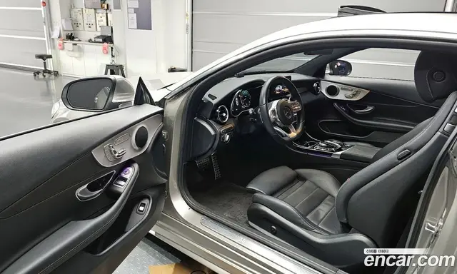 Mercedes-Benz C-Class 2020 2.0 автомат (гидро), миниатюра 10 Mercedes-Benz C-Class 2020 2.0 автомат (гидро), миниатюра 10