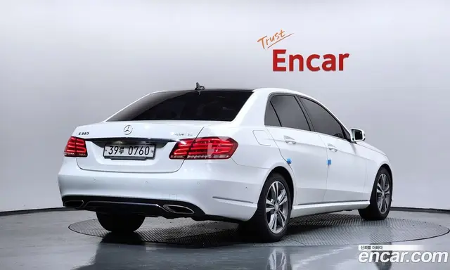 Mercedes-Benz E-Class 2015 2.1 автомат (гидро), миниатюра 2 Mercedes-Benz E-Class 2015 2.1 автомат (гидро), миниатюра 2