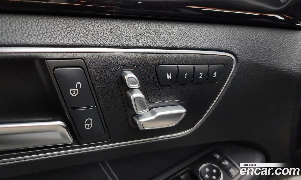 Mercedes-Benz E-Class 2015 2.1 автомат (гидро), фото 18 Mercedes-Benz E-Class 2015 2.1 автомат (гидро), фото 18
