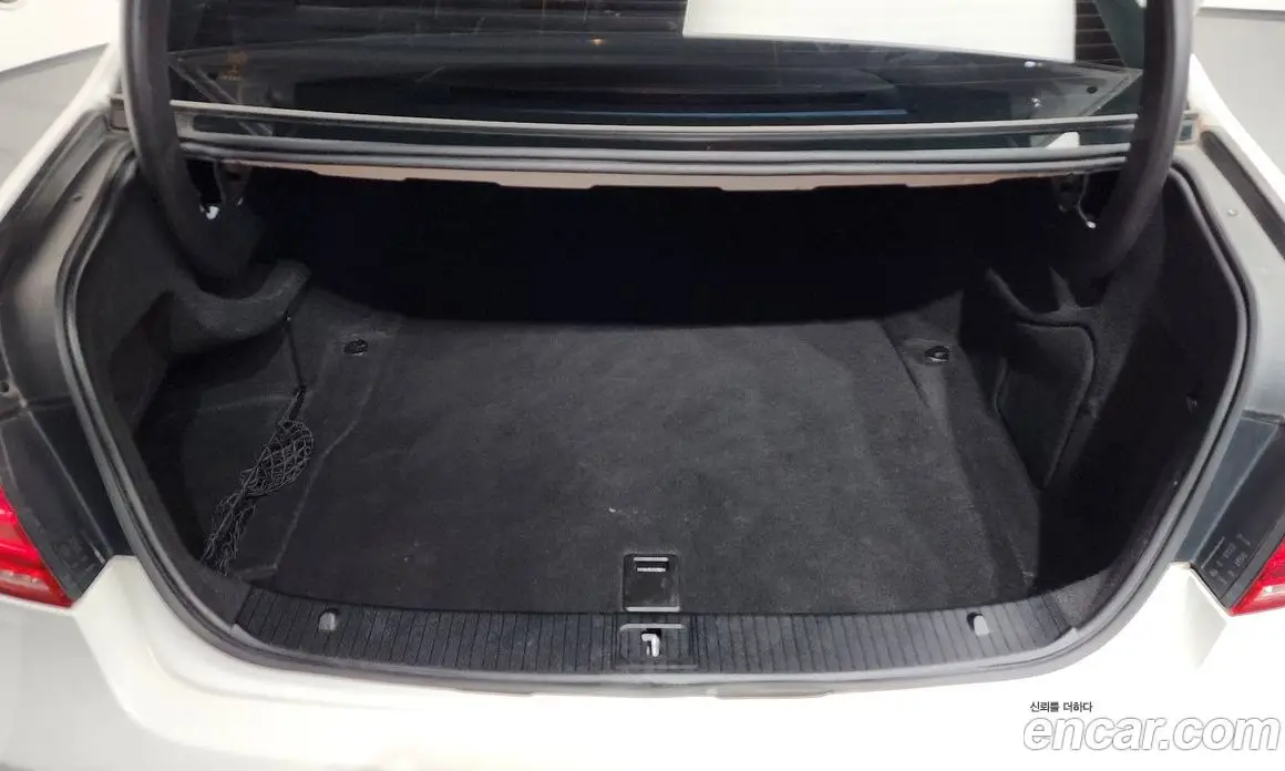 Mercedes-Benz E-Class 2015 2.1 автомат (гидро), фото 20 Mercedes-Benz E-Class 2015 2.1 автомат (гидро), фото 20